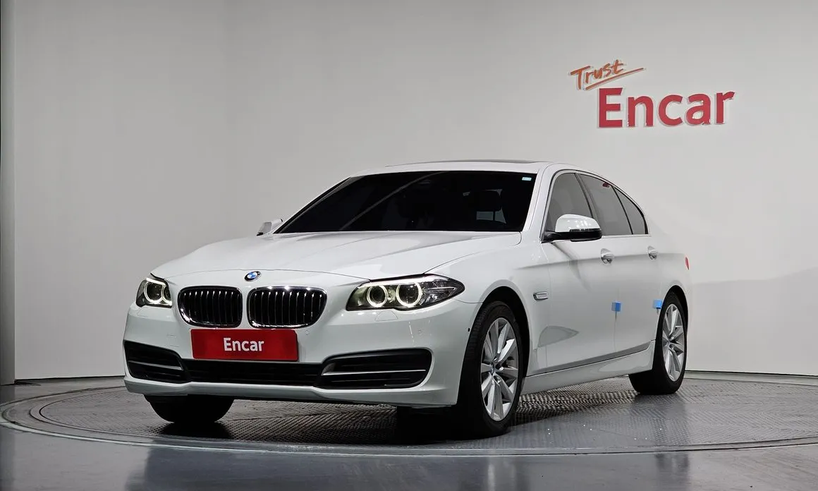 BMW 5-Series 2015