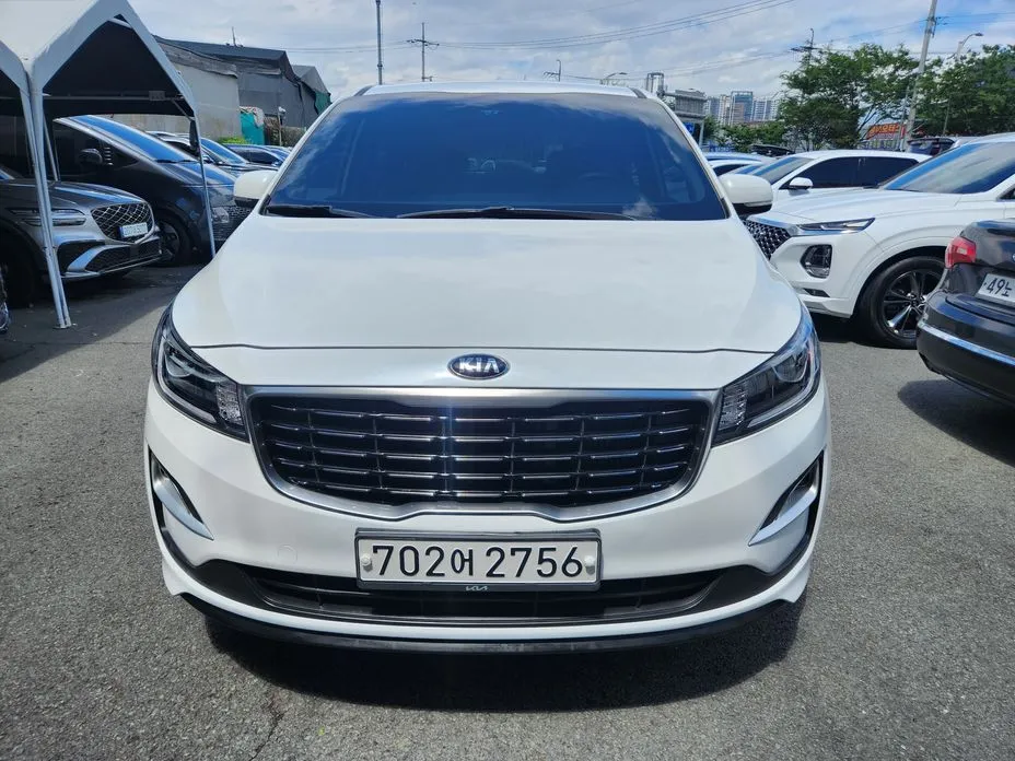Kia Canival 2019