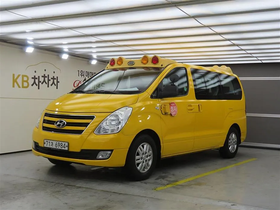 Hyundai Starex 2018