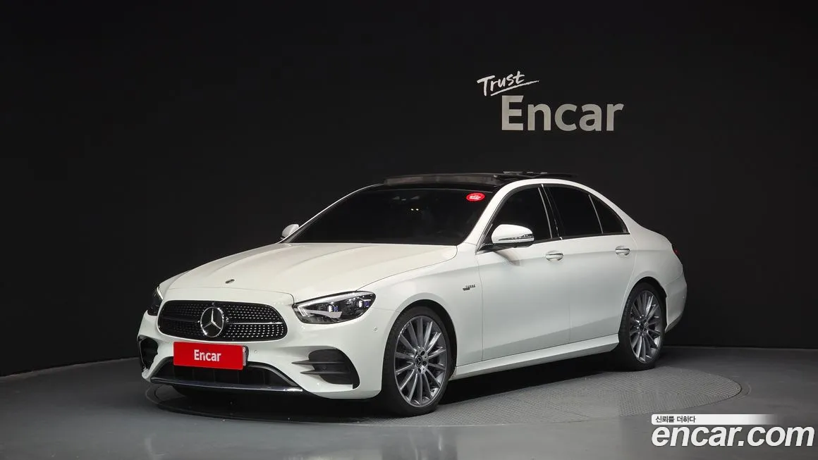 Mercedes-Benz E-Class 2021