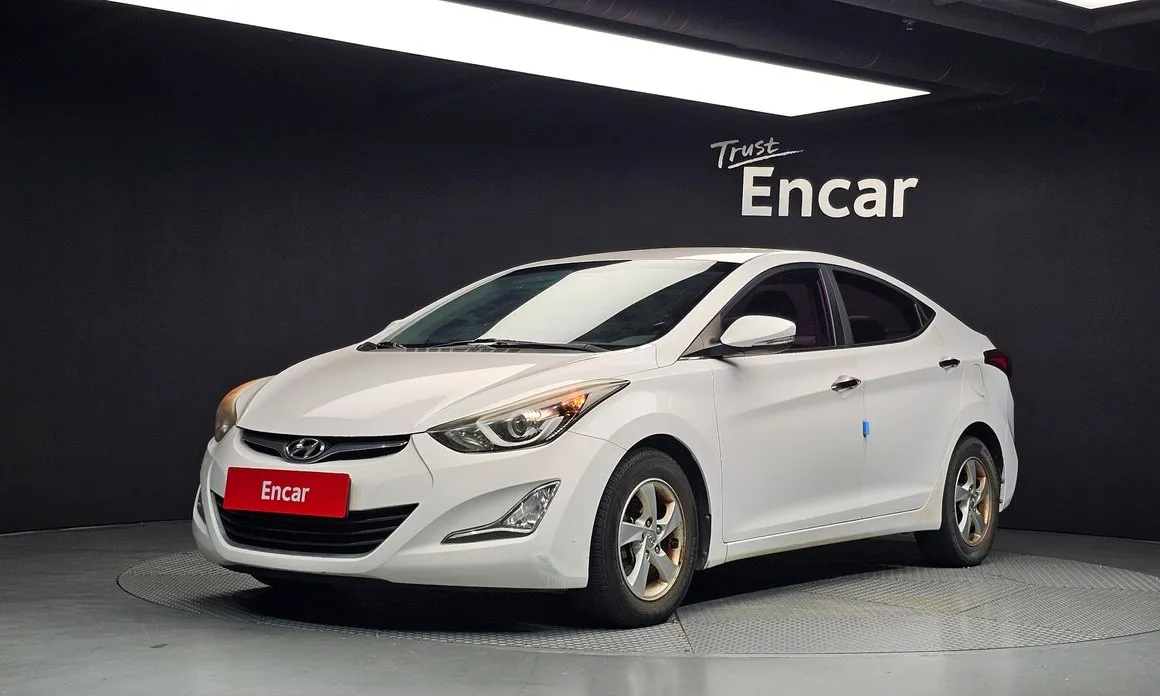 Hyundai AVANTE 2016
