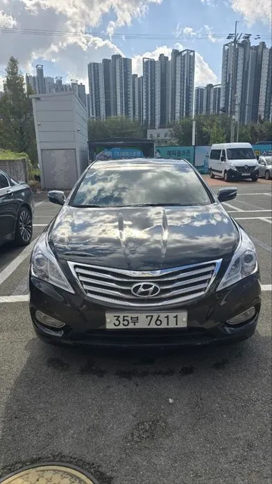 Hyundai Grandeur 2012