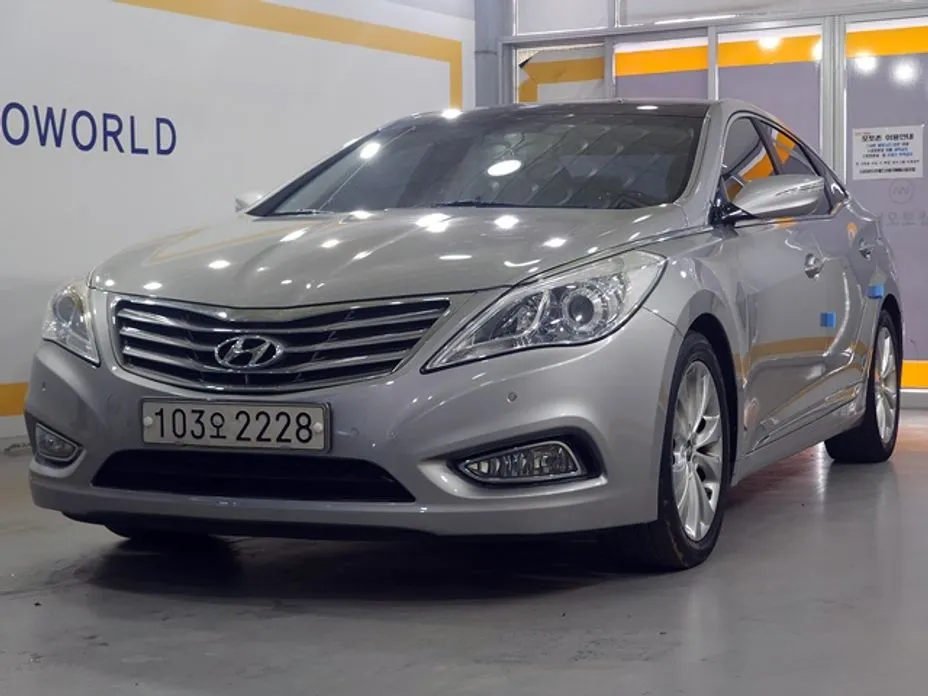Hyundai Grandeur 2012