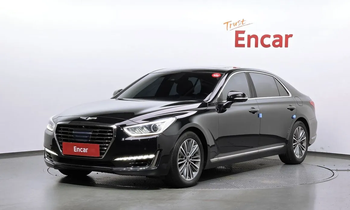 Genesis EQ900 2016