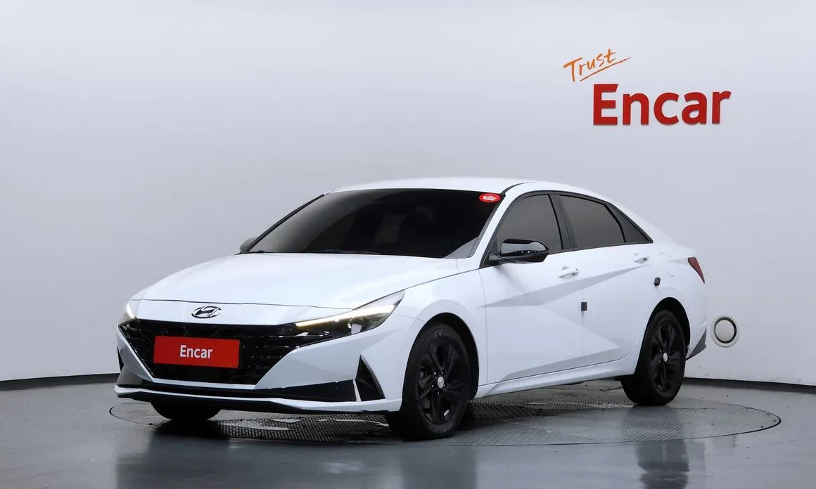 Hyundai AVANTE 2021