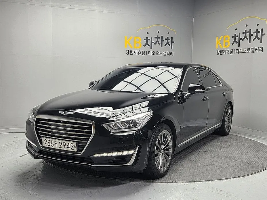 Genesis EQ900 2016
