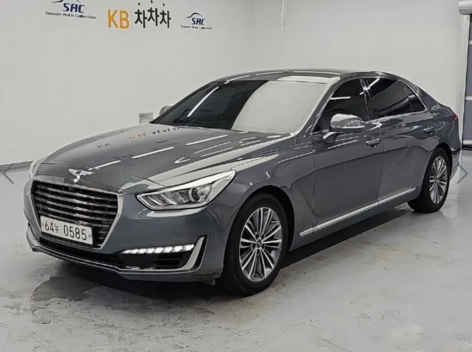 Genesis EQ900 2016