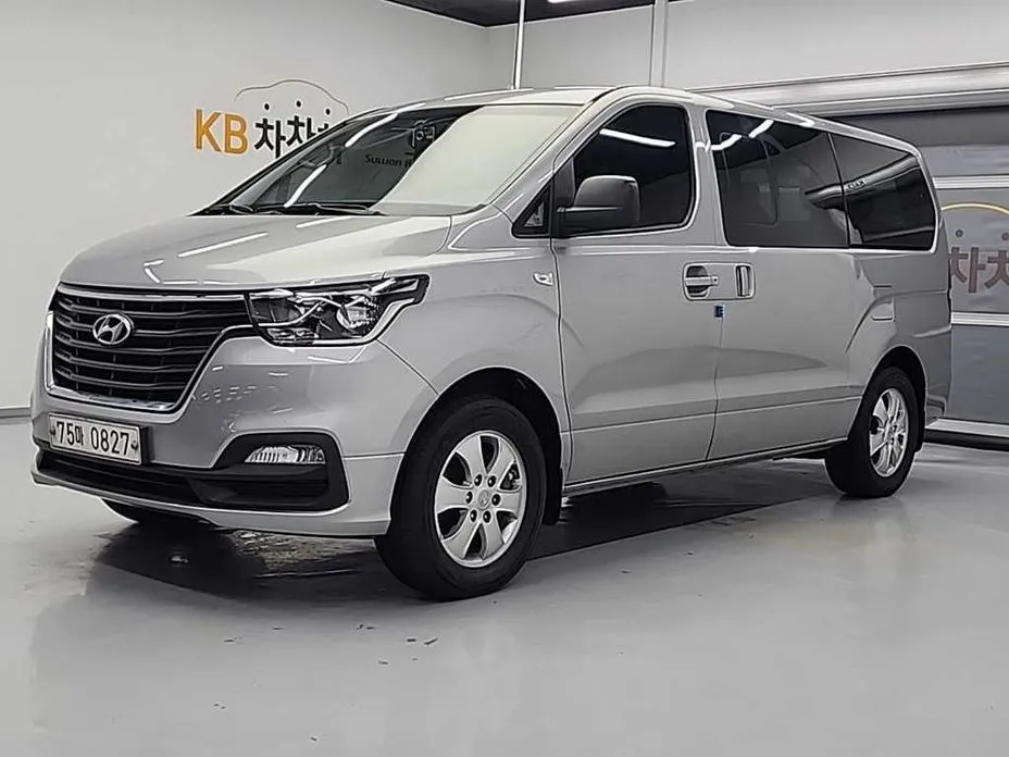 Hyundai Starex 2019