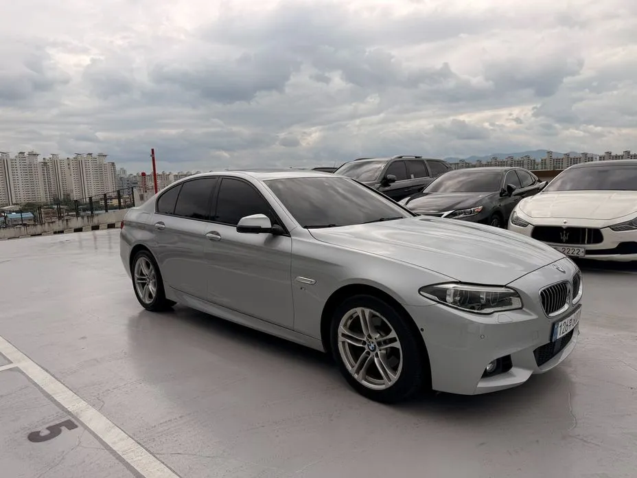BMW 5-Series 2016