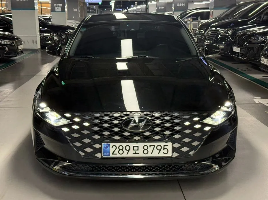 Hyundai Grandeur 2021