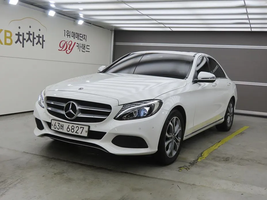 Mercedes-Benz C-Class 2018