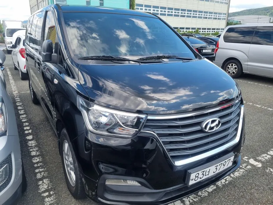 Hyundai Starex 2020