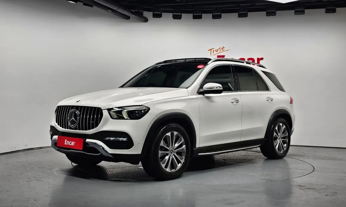 Mercedes-Benz GLE-Class 2023