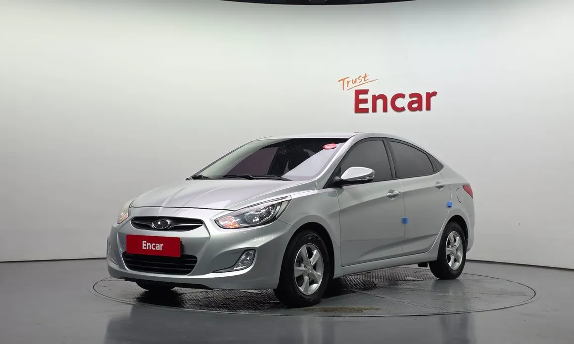 Hyundai Accent 2012