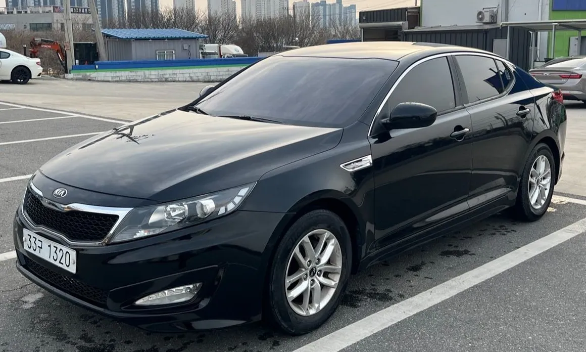 Kia K5 2011