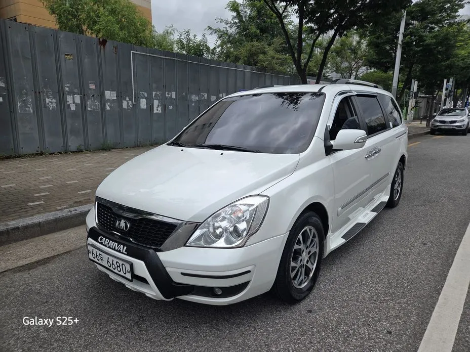 Kia Canival 2014