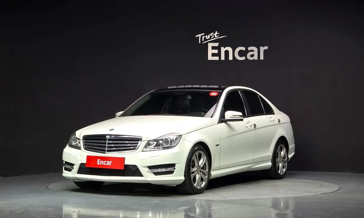 Mercedes-Benz C-Class 2012