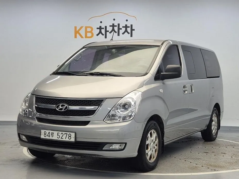 Hyundai Starex 2016