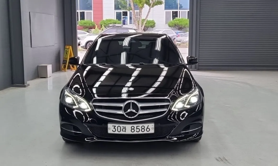 Mercedes-Benz E-Class 2014