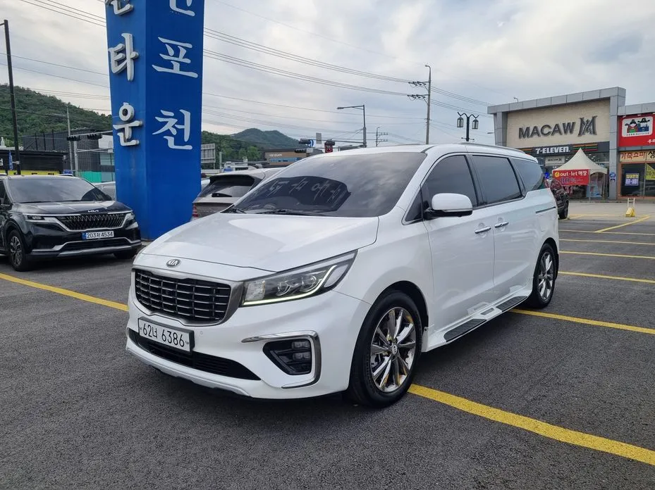 Kia Canival 2019