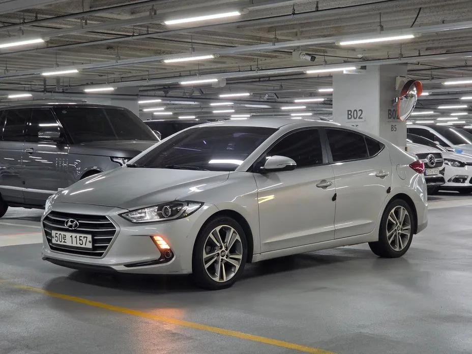 Hyundai AVANTE 2018
