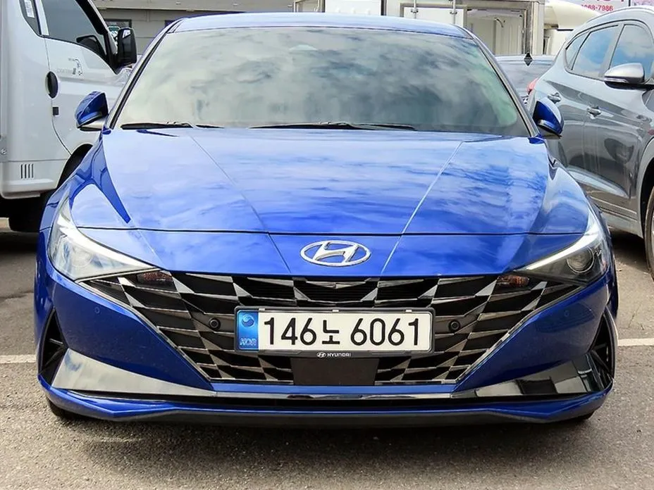 Hyundai AVANTE 2021