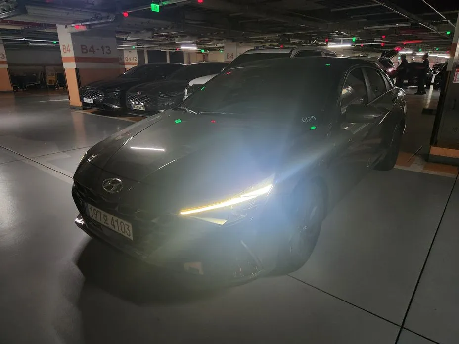 Hyundai AVANTE 2023
