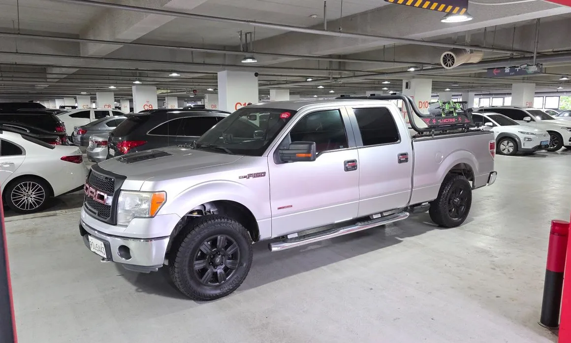 Ford F150 2011