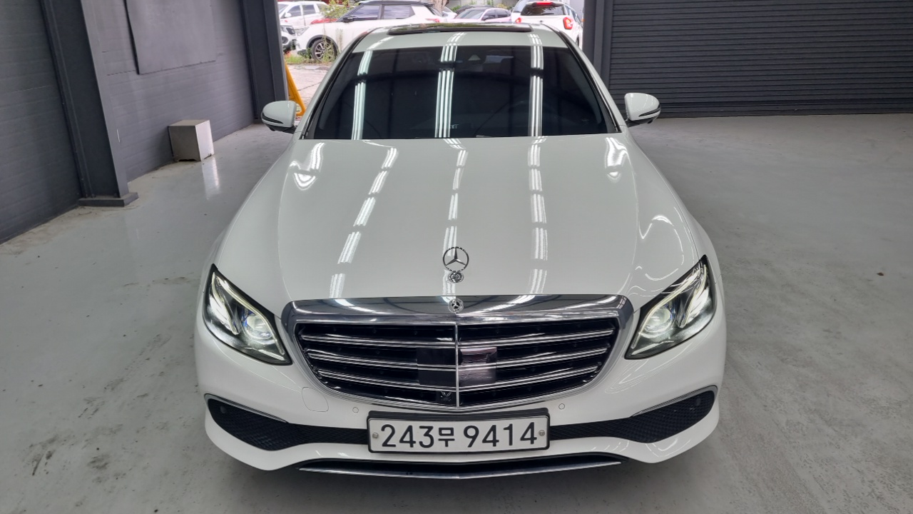 Mercedes-Benz E-Class 2020