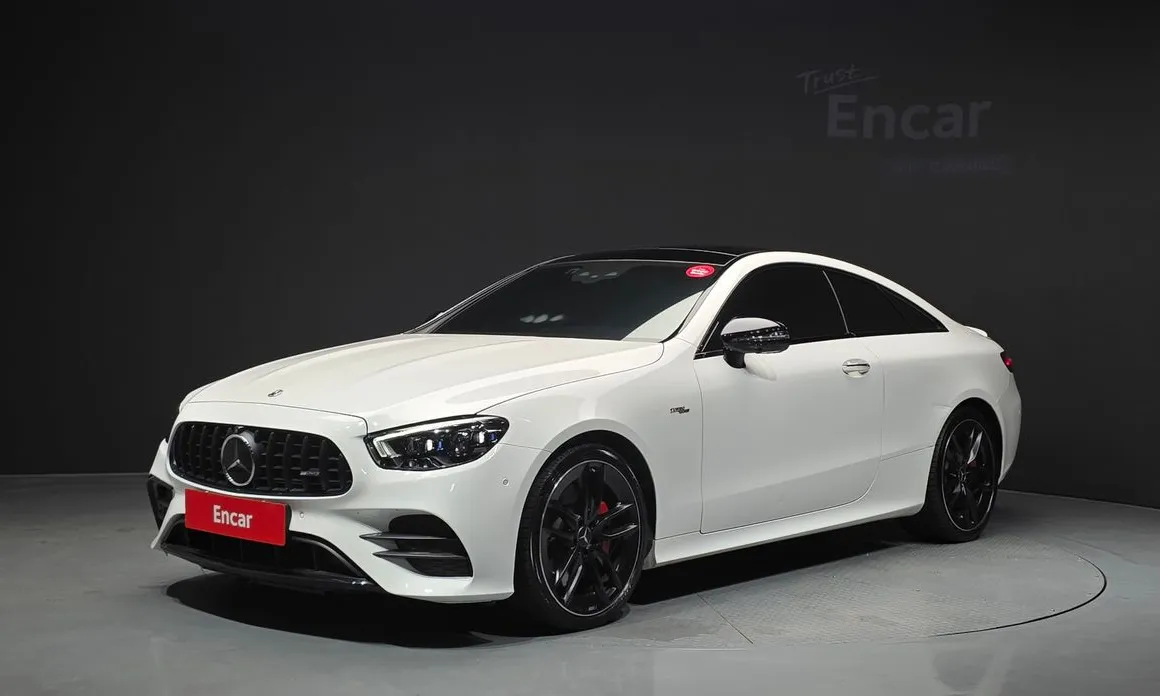 Mercedes-Benz E-Class 2023