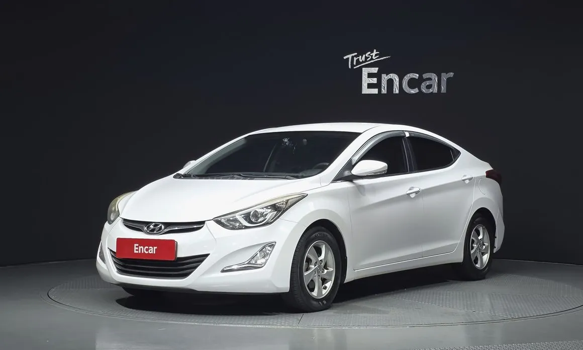Hyundai AVANTE 2015