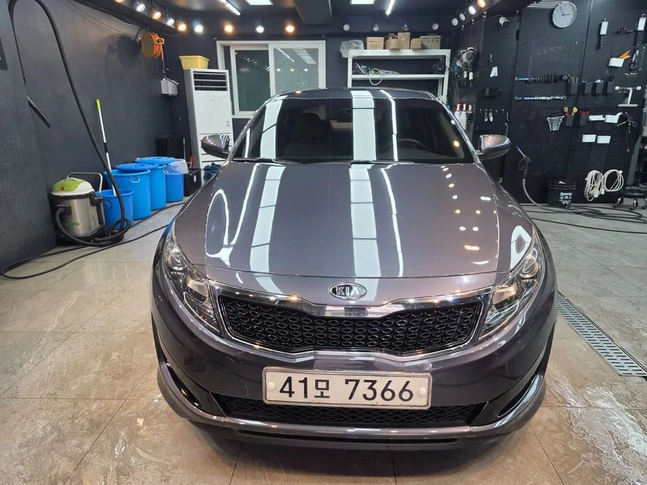 Kia K5 2011