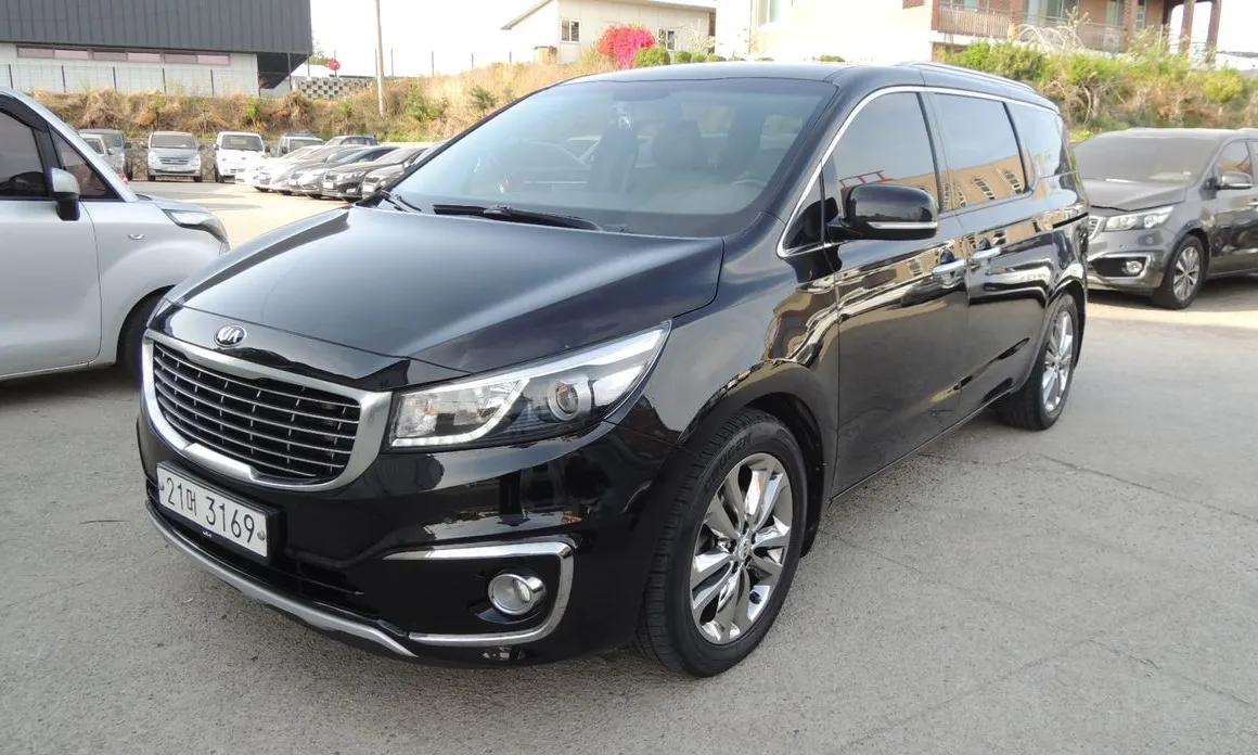 Kia Canival 2018