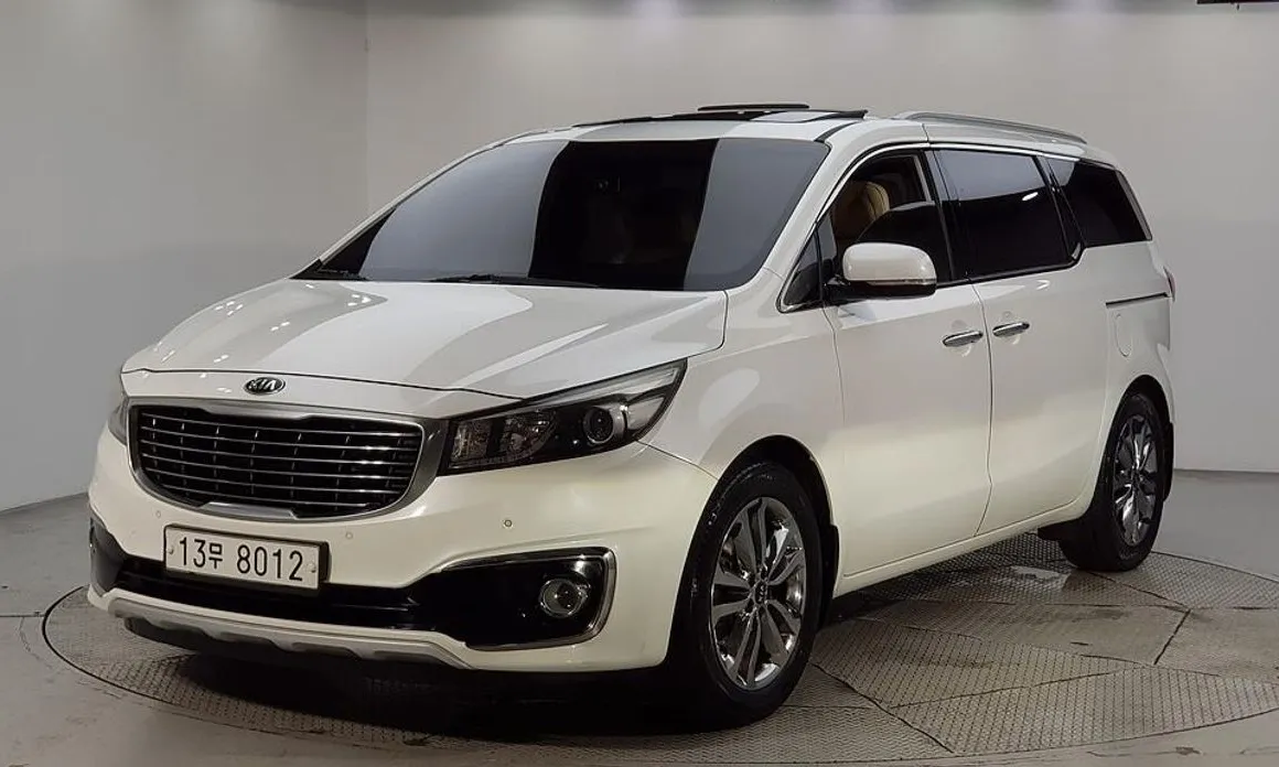 Kia Canival 2015