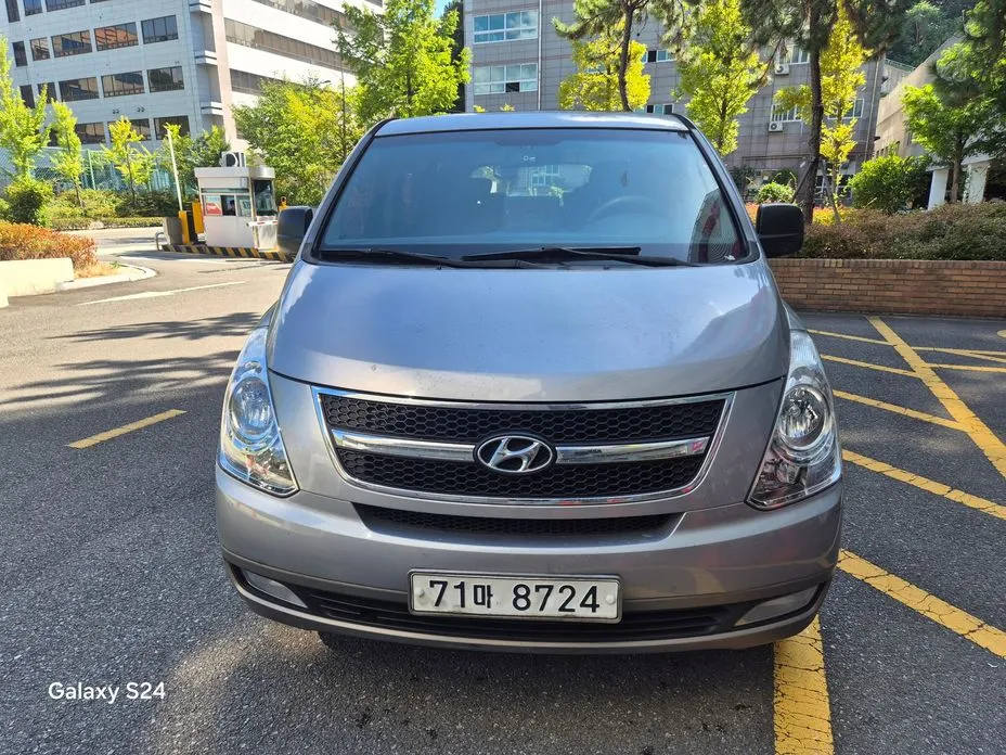 Hyundai Starex 2013