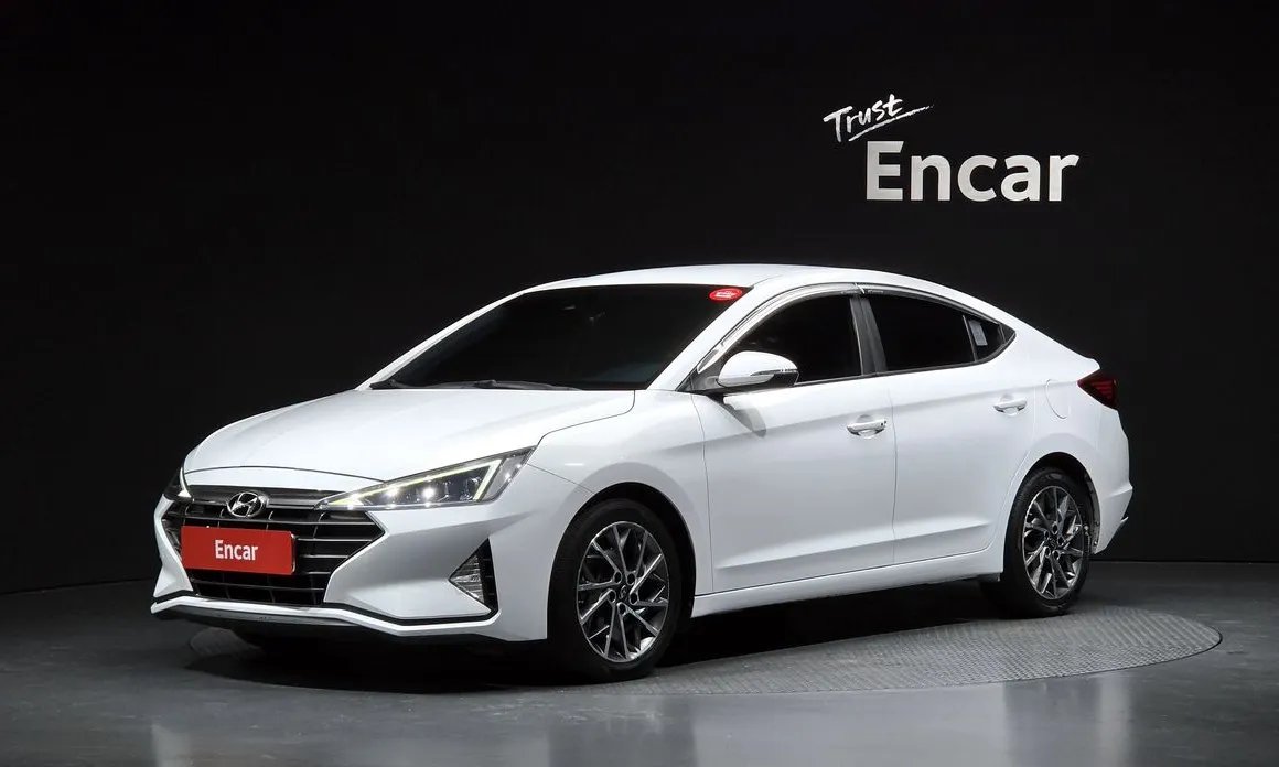 Hyundai AVANTE 2019