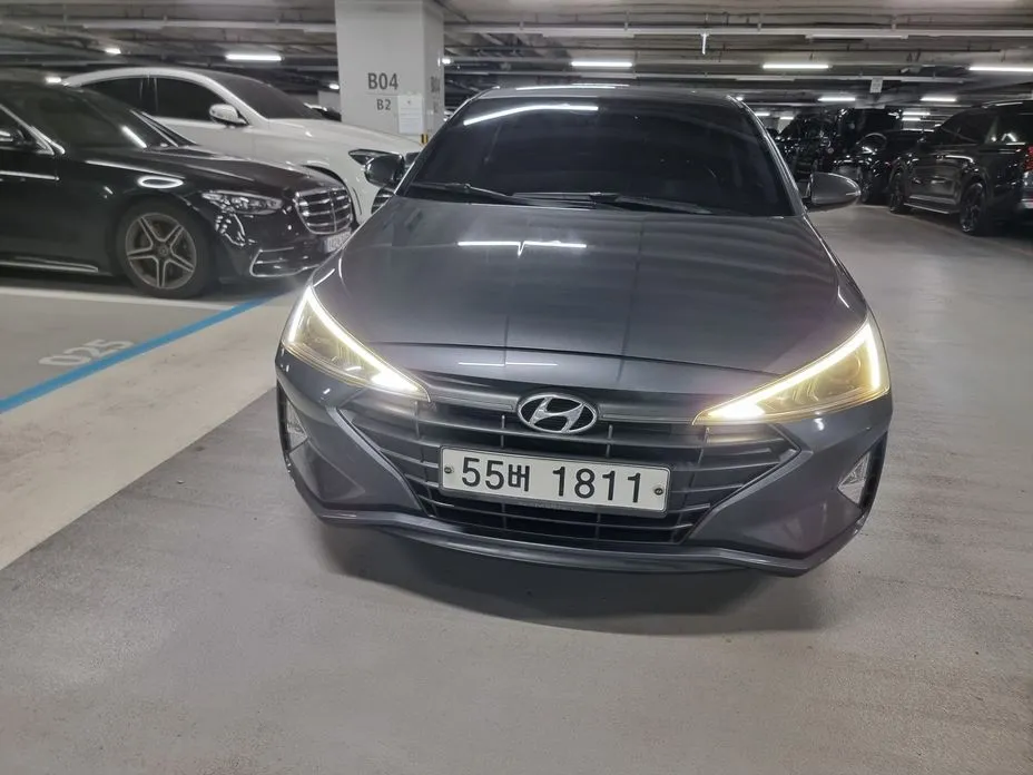Hyundai AVANTE 2019