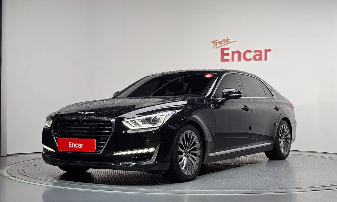 Genesis EQ900 2016