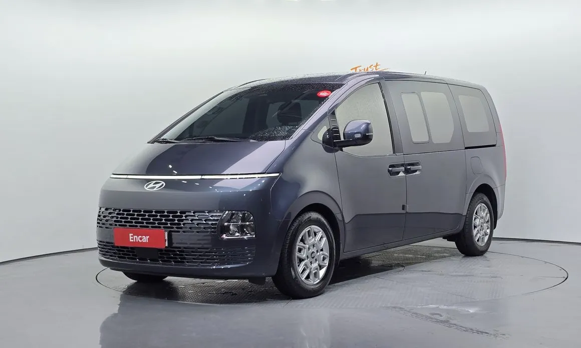 Hyundai Staria 2025