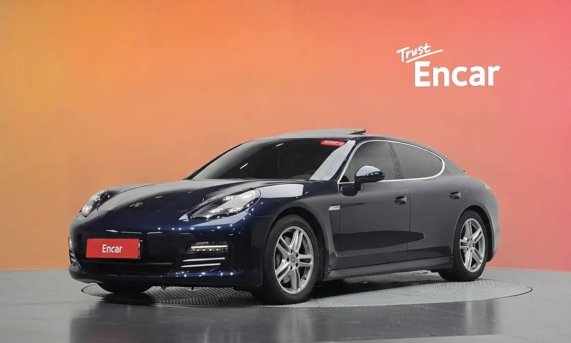 Porsche Panamera 2011