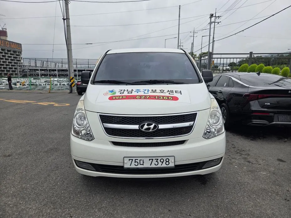 Hyundai Starex 2011