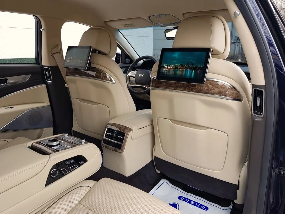 Kia K9 2019