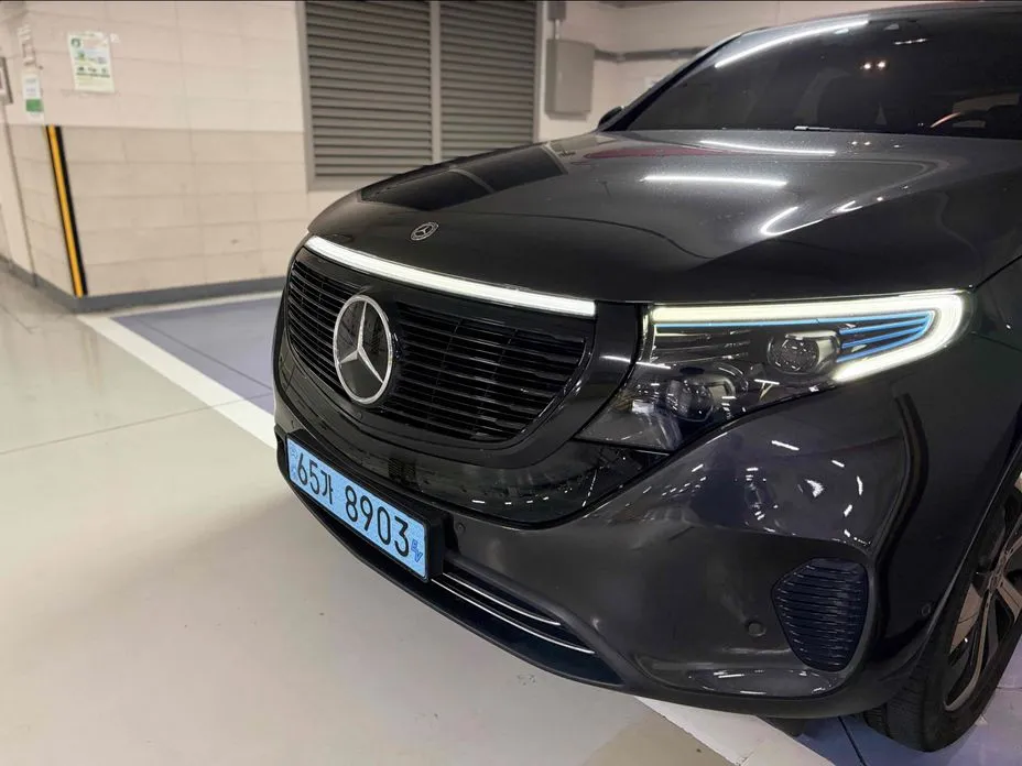 Mercedes-Benz EQC 2020