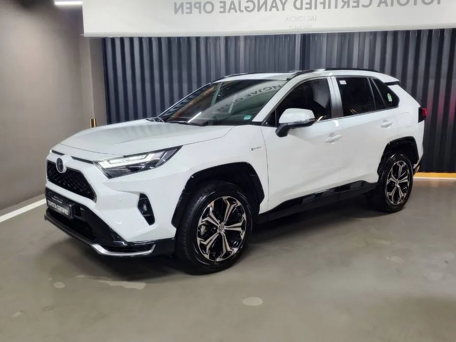 Toyota RAV4 2025