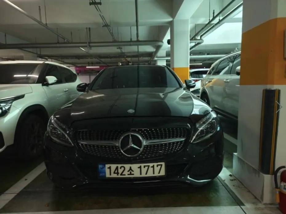 Mercedes-Benz C-Class 2017
