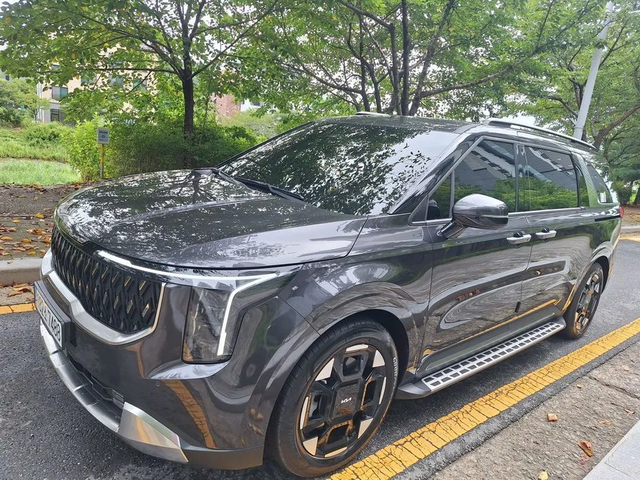 Kia Canival 2025