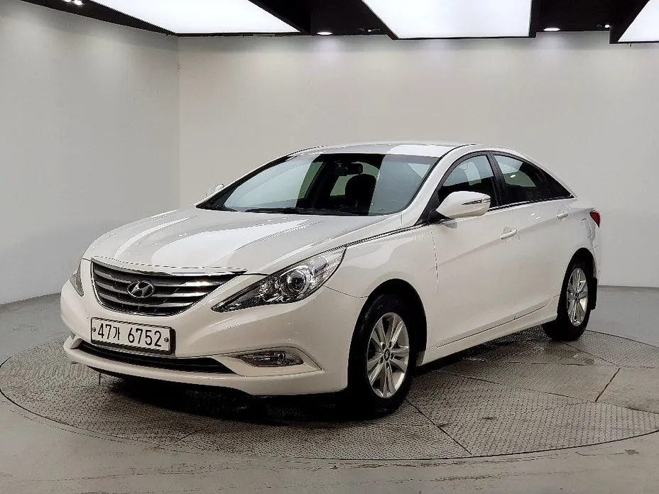 Hyundai Sonata 2012