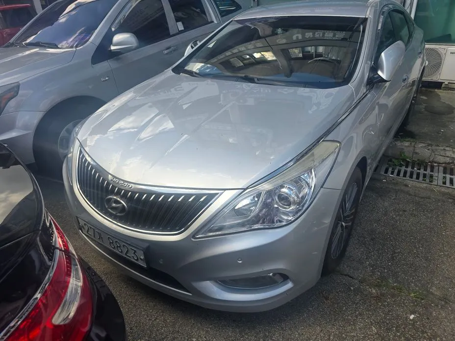 Hyundai Grandeur 2013