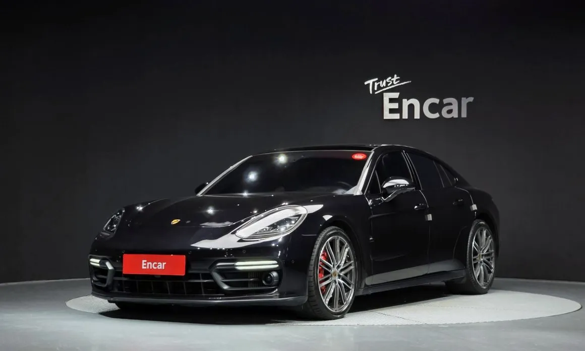 Porsche Panamera 2019