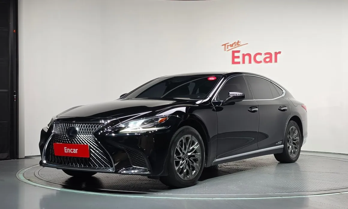 Lexus LS 2018